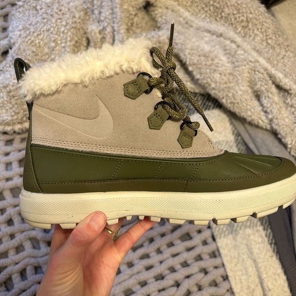 Nike Woodside Chukka 2 - Picture 6 of 7